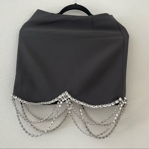 AREA DRAPED CRYSTAL SCALLOP MINI SKIRT - Picture 5 of 10